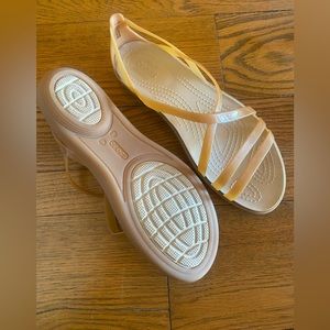 Crocs Iconic Comfort Sandals gold Strappy Isabella Jelly